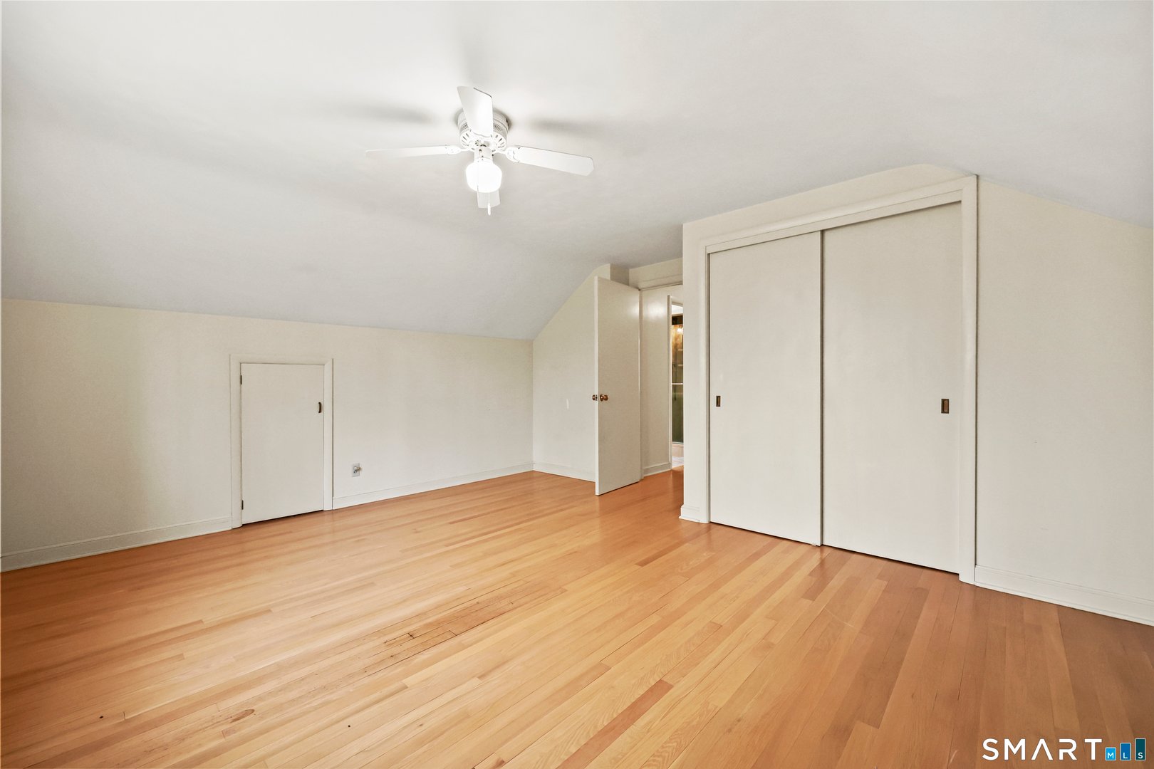 34 Green Acres Road Photo 32