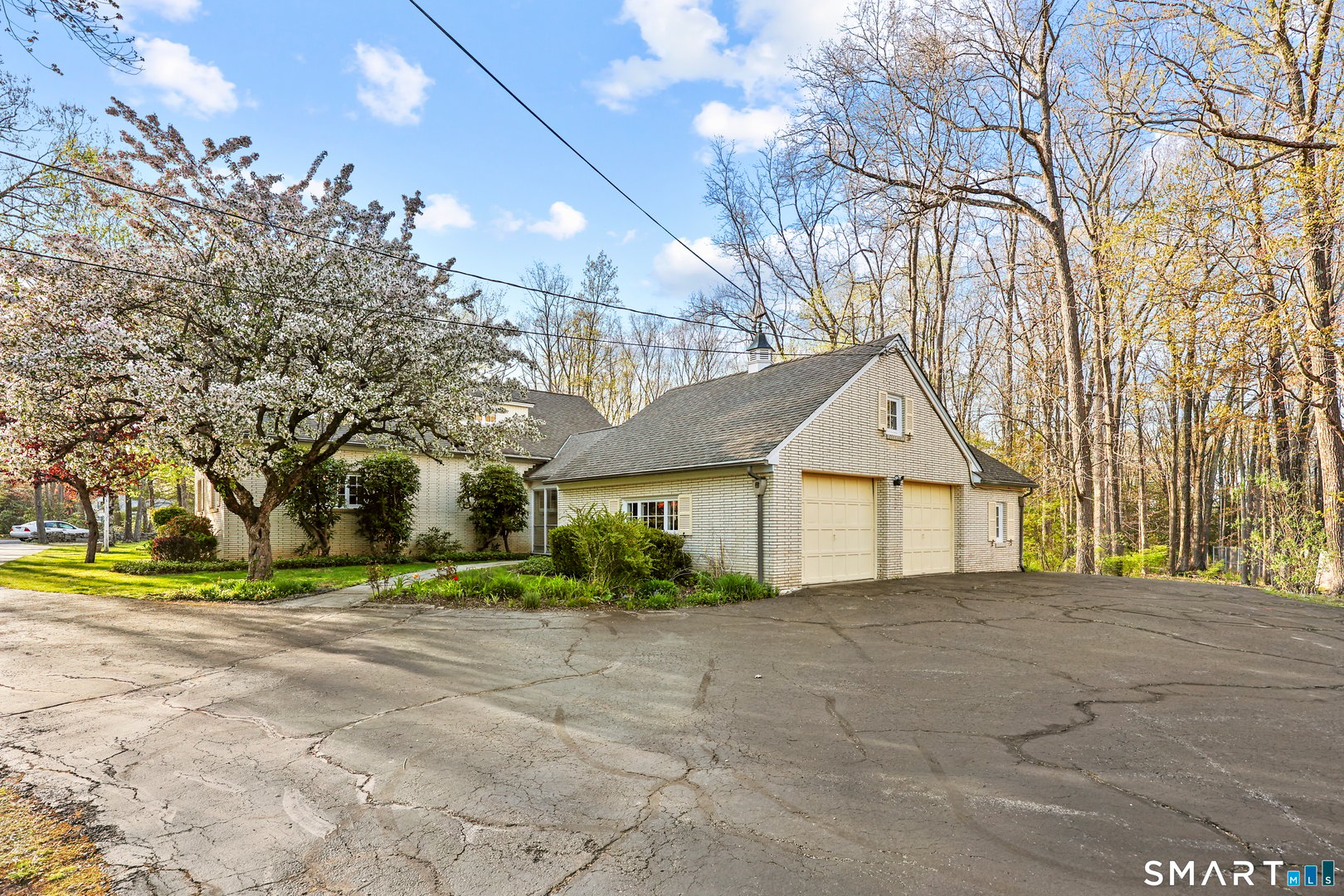 34 Green Acres Road Photo 37