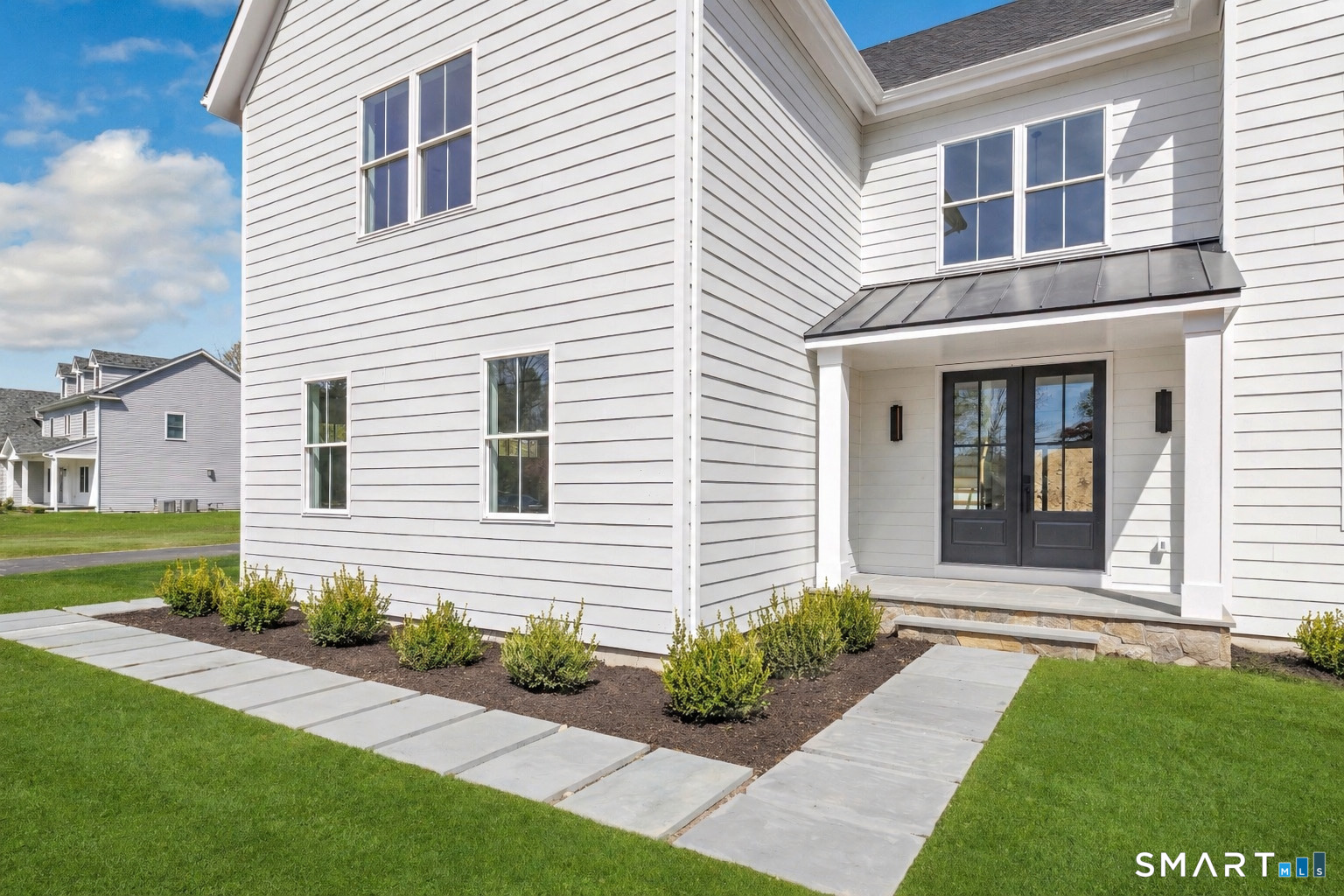355 Spring Hill Road Photo 2