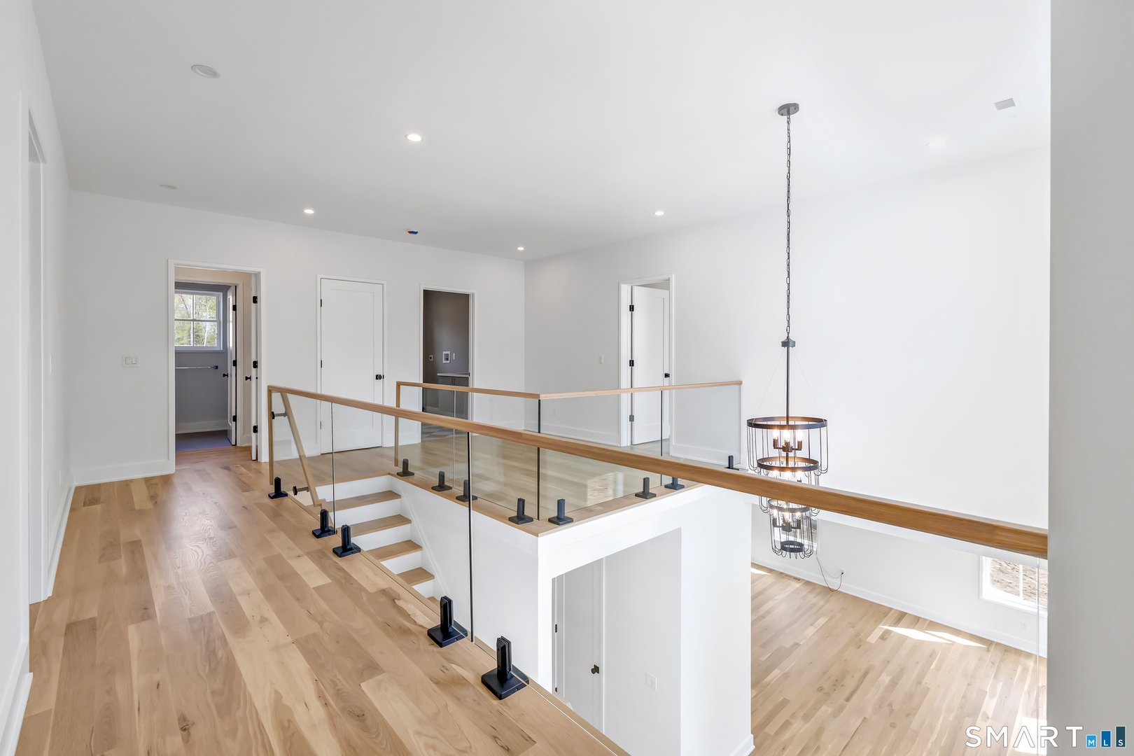 355 Spring Hill Road Photo 15