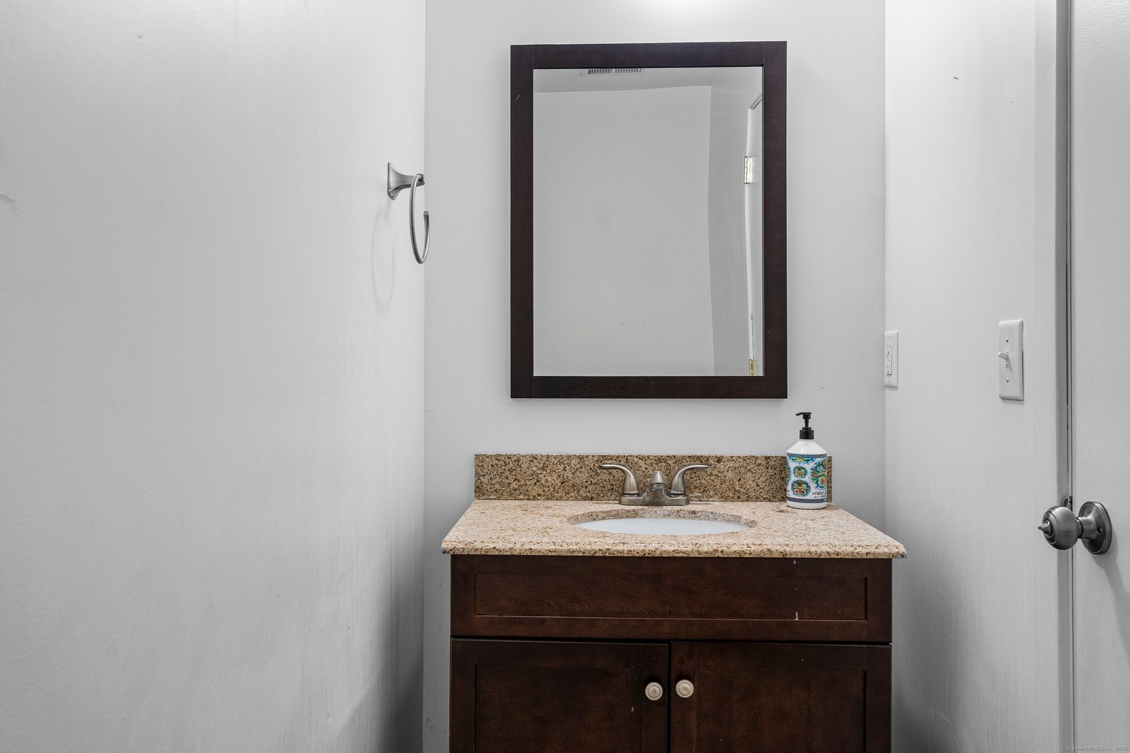 23 Vine Hill Road Photo 13