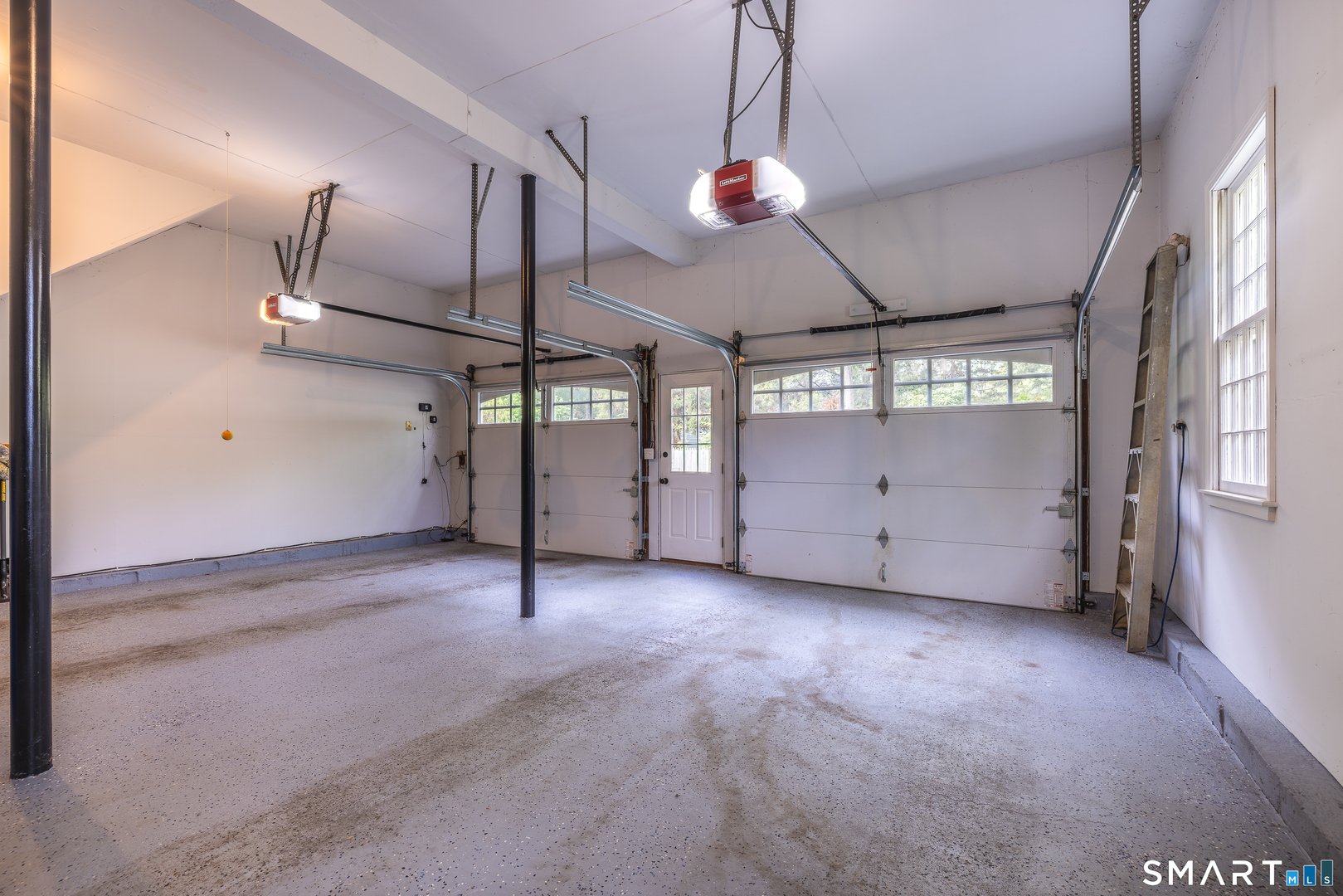 86 Blueberry Lane Photo 35