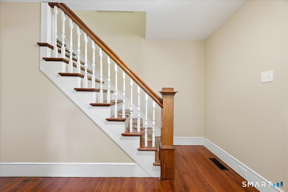 177 Union Street Photo 8