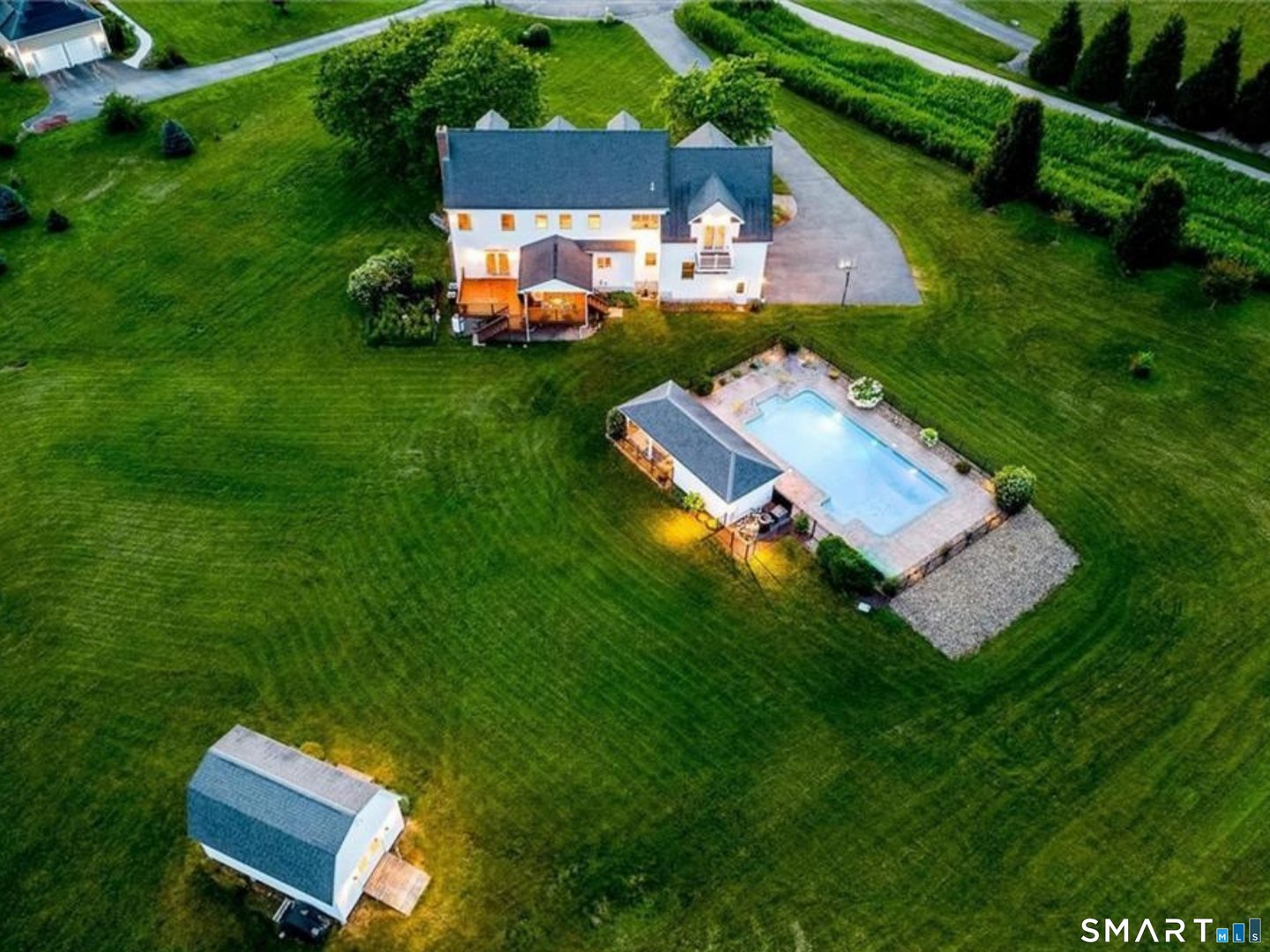 17 Salem Hollow Lane Photo 2