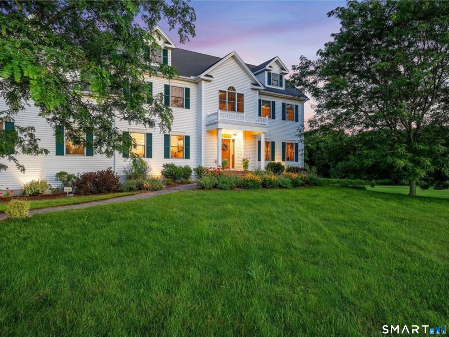 17 Salem Hollow Lane Photo 3