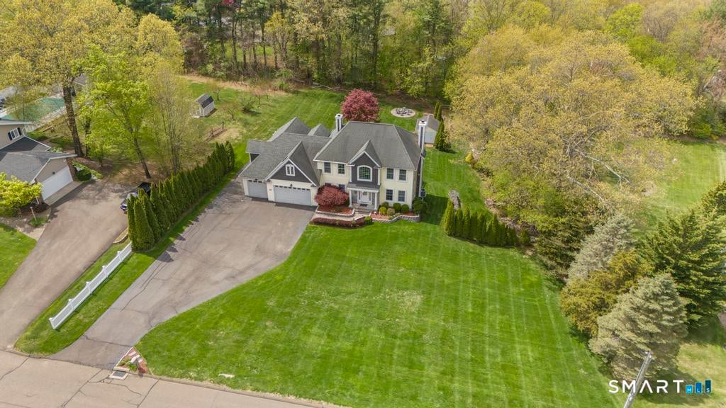 78 Glenmeadow Drive Photo 2