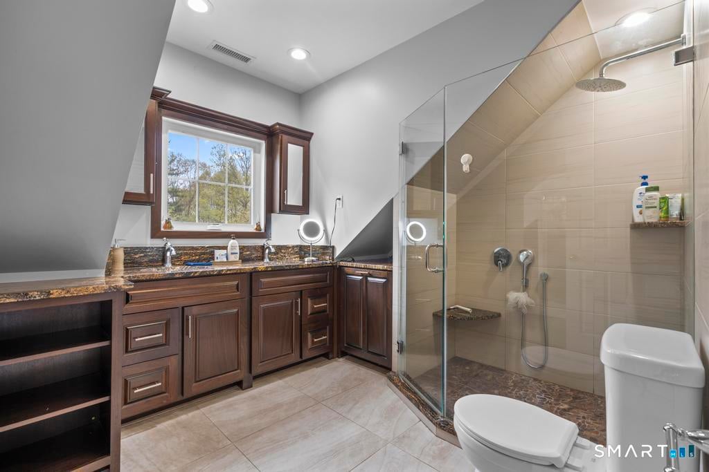 78 Glenmeadow Drive Photo 11