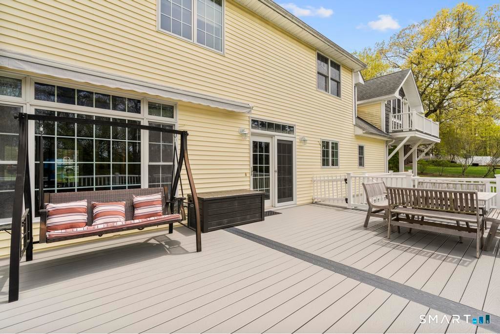 78 Glenmeadow Drive Photo 18