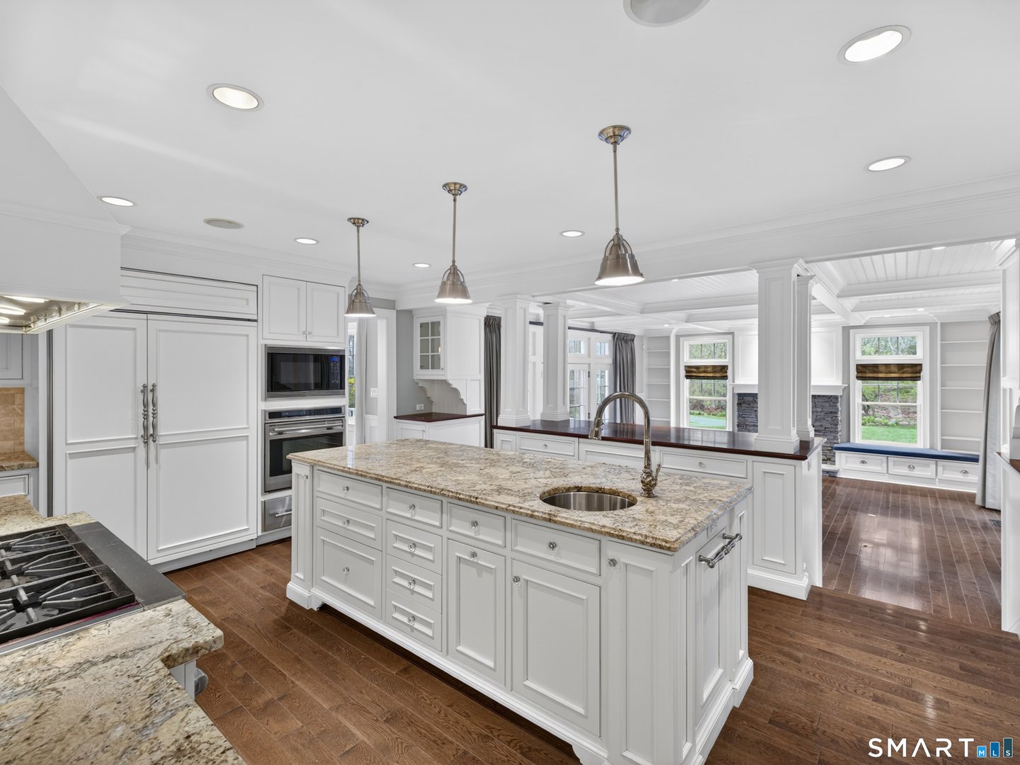 11 Westwood Drive Photo 5