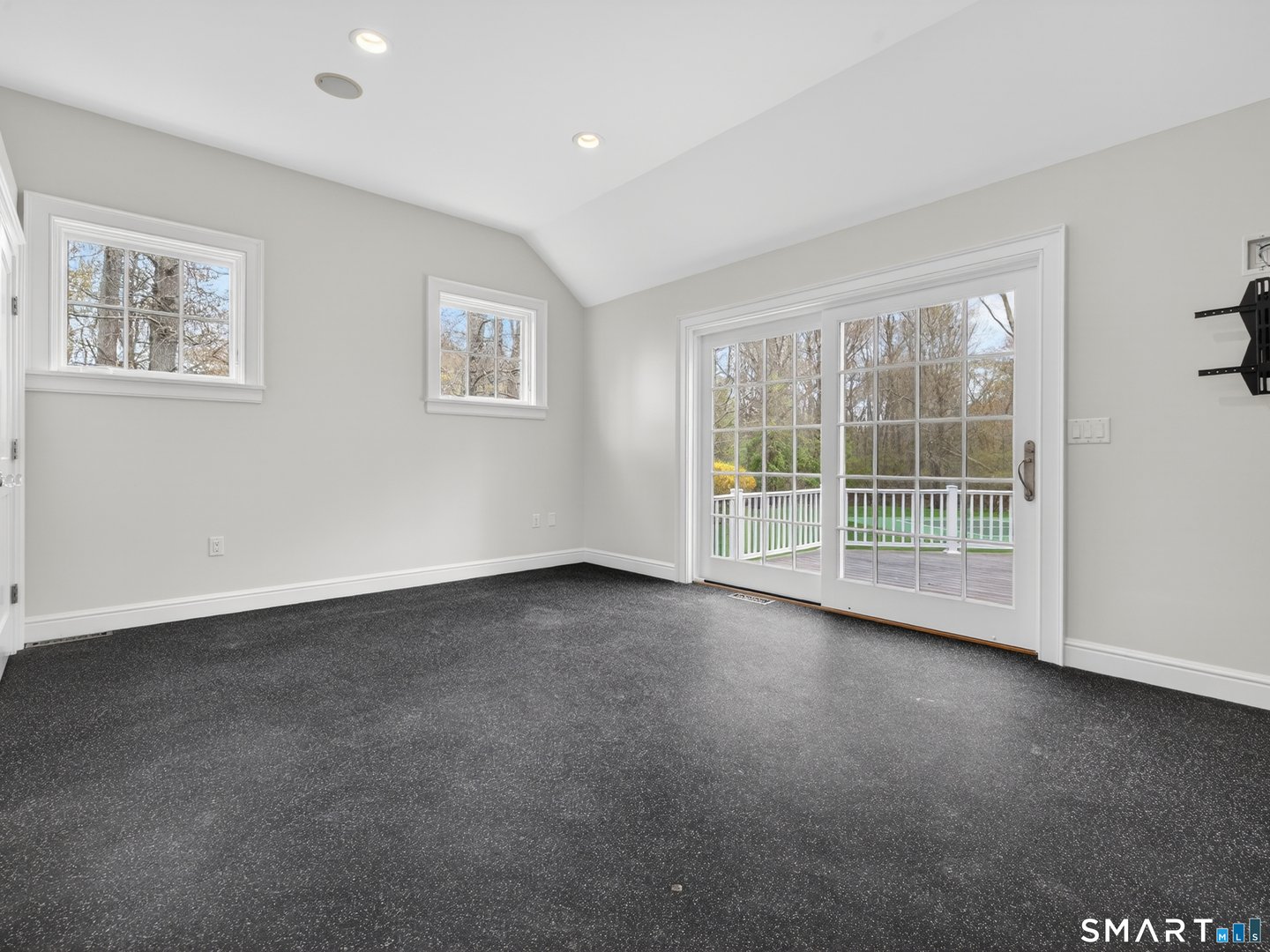 11 Westwood Drive Photo 14