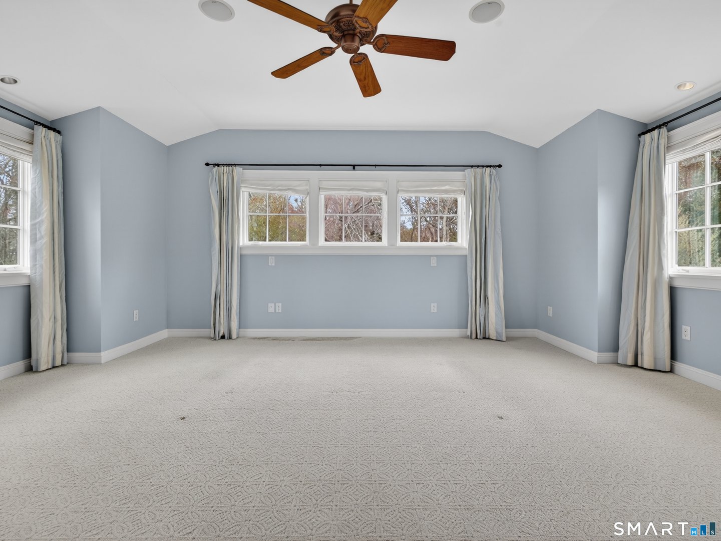 11 Westwood Drive Photo 15