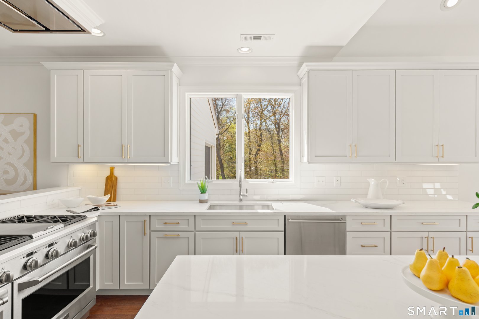 276 Flintlock Road Photo 15