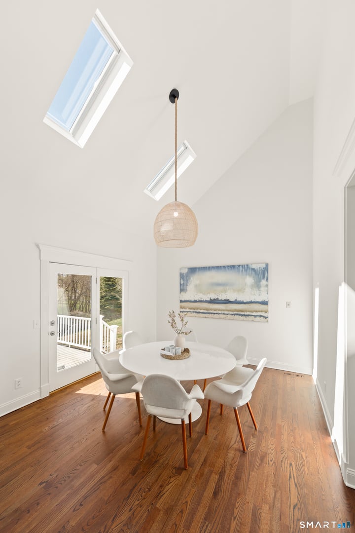 276 Flintlock Road Photo 18