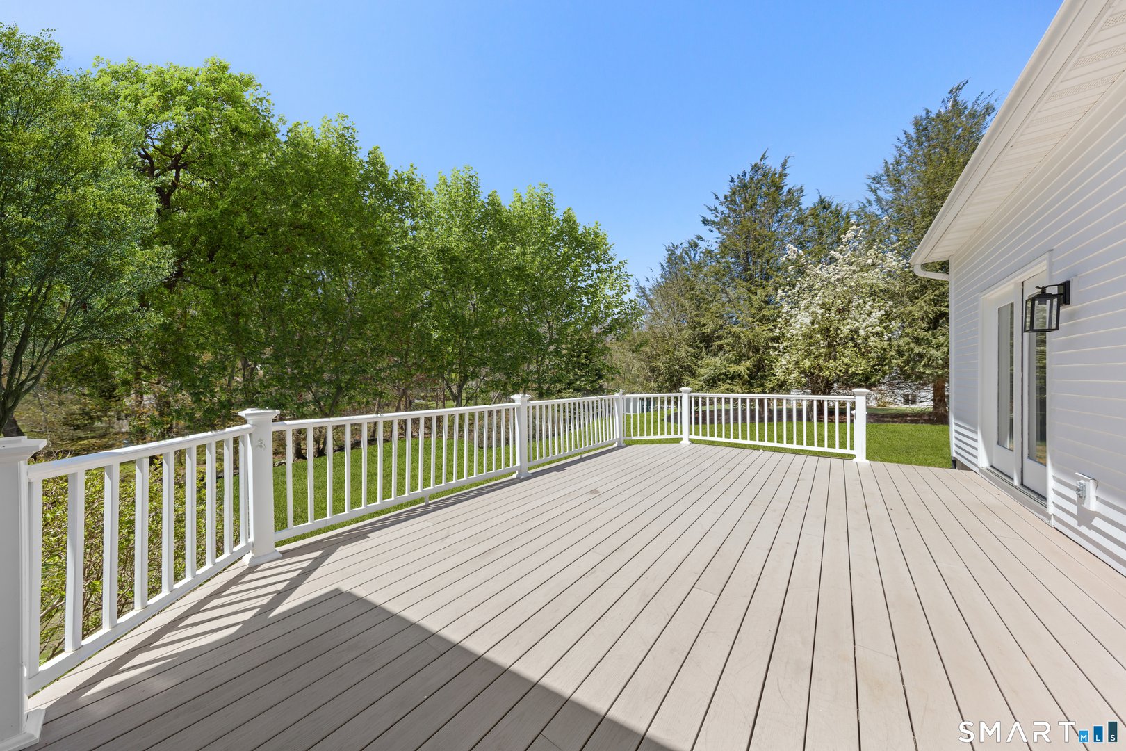 276 Flintlock Road Photo 32