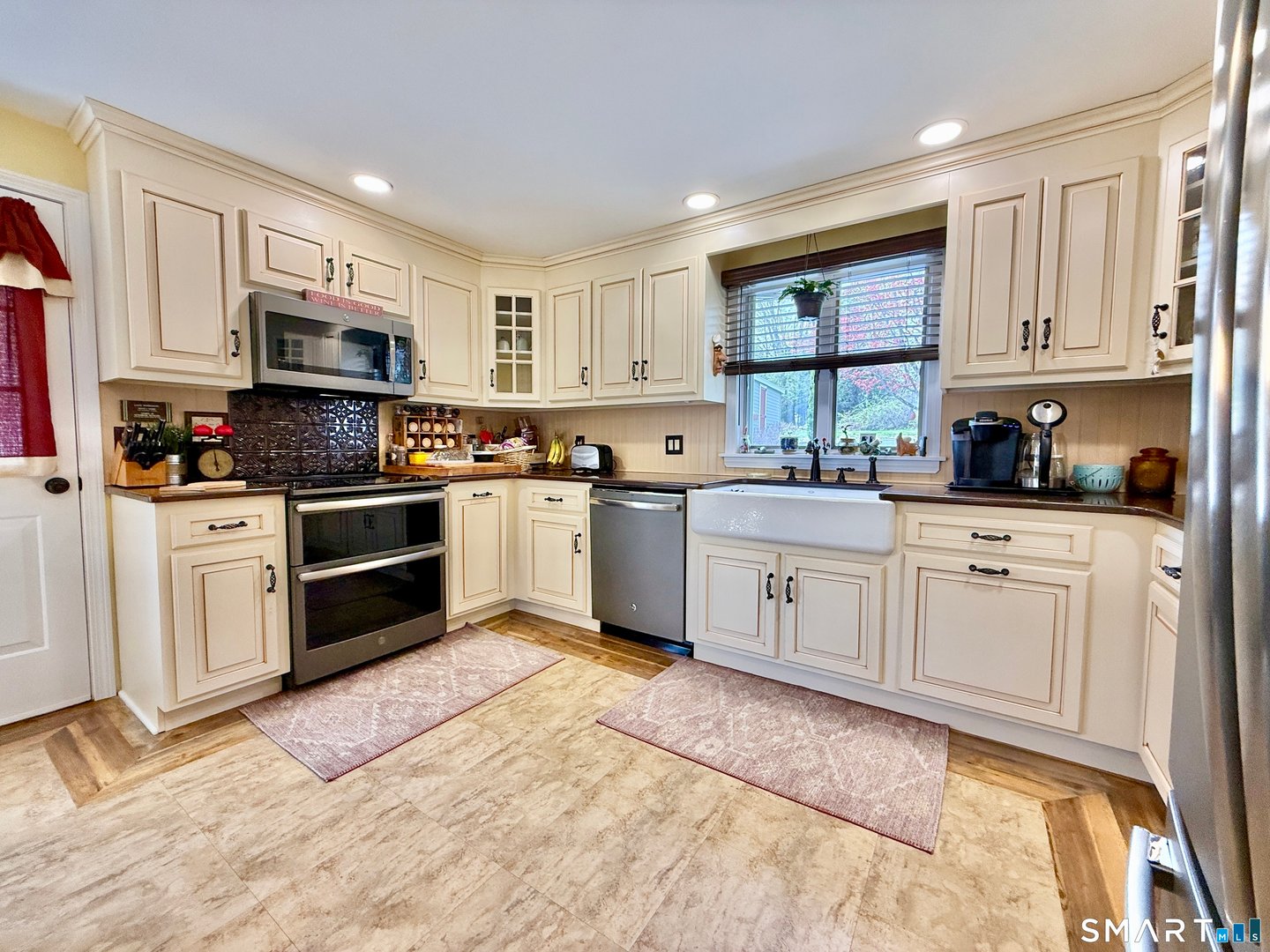 346 Westside Road Photo 17