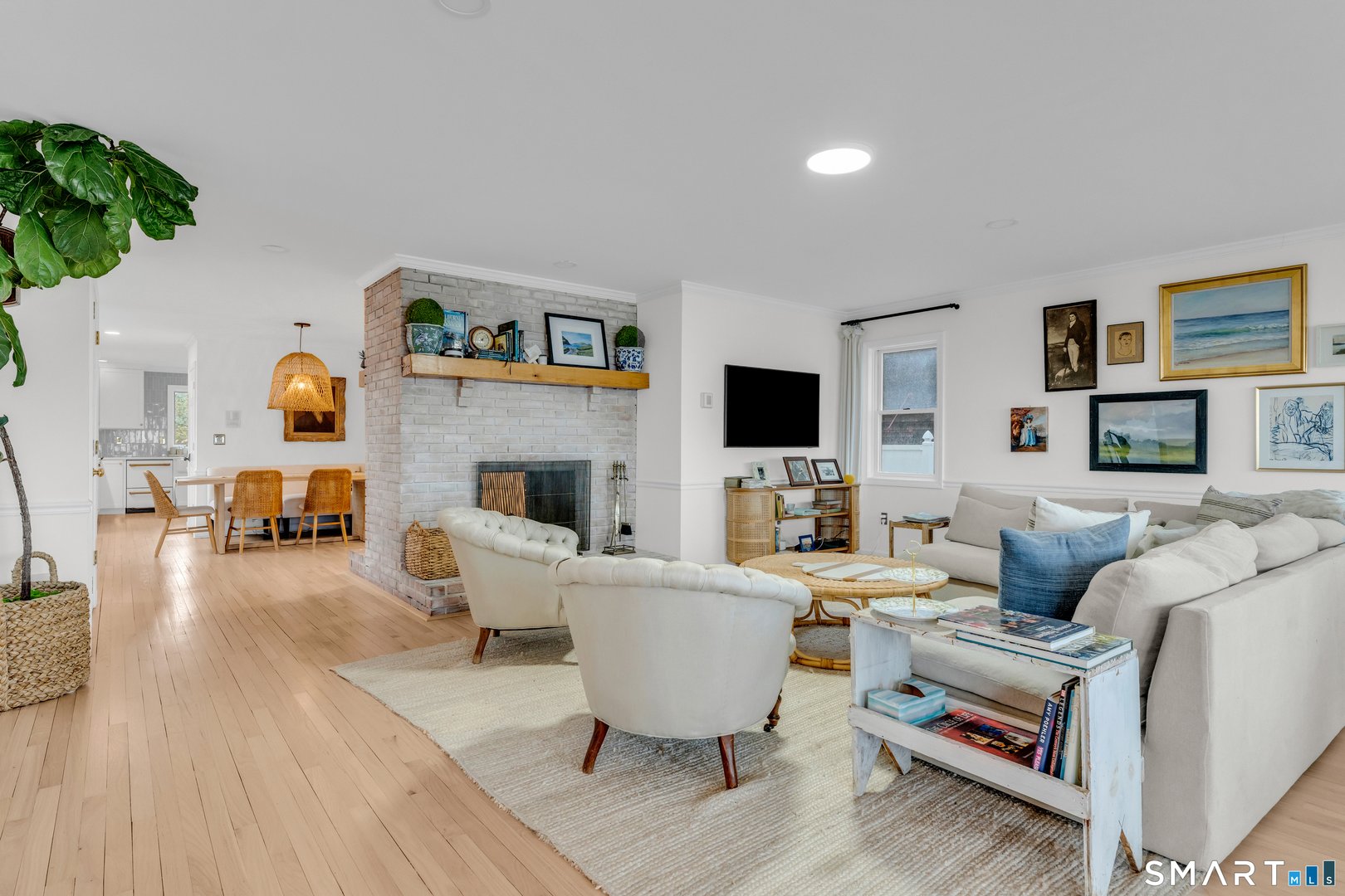 273 Seaside Avenue Photo 13