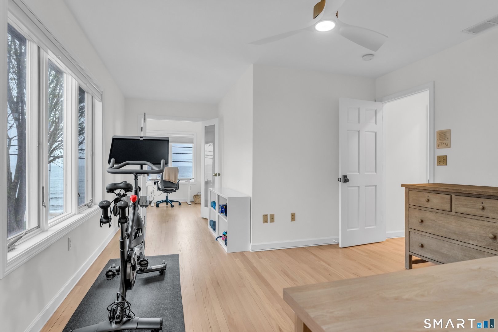 273 Seaside Avenue Photo 28