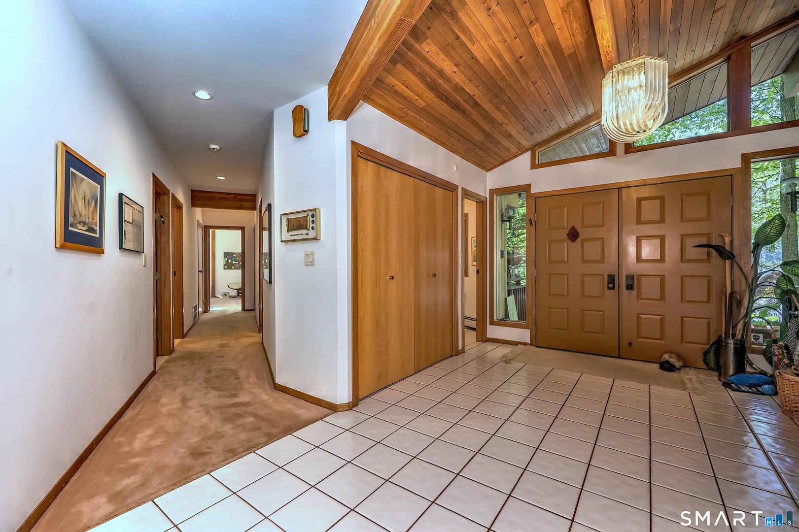 961 Green Circle Photo 19