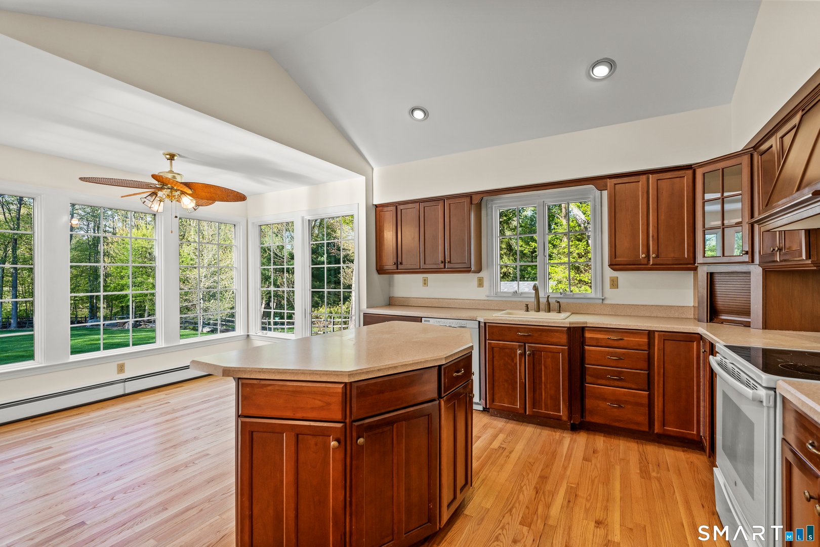 29 Alpine Road Photo 19
