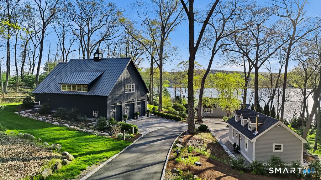 77 Joshua Lane Photo 4
