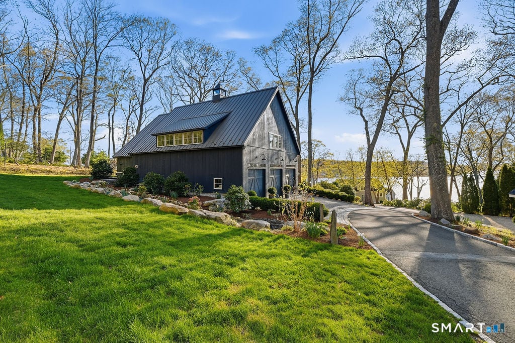 77 Joshua Lane Photo 15