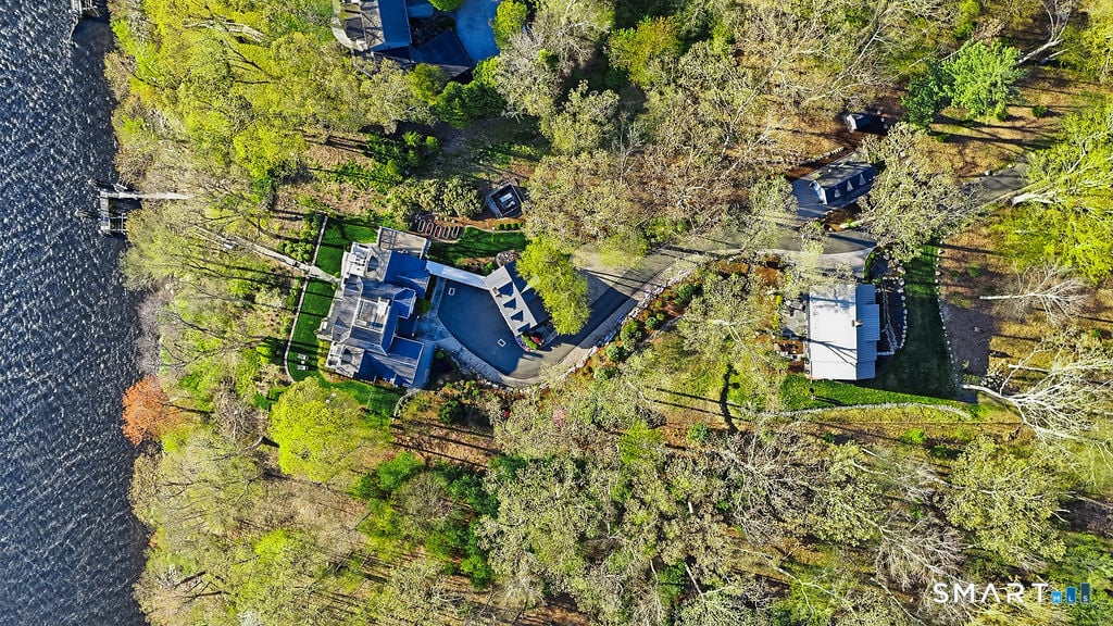 77 Joshua Lane Photo 25