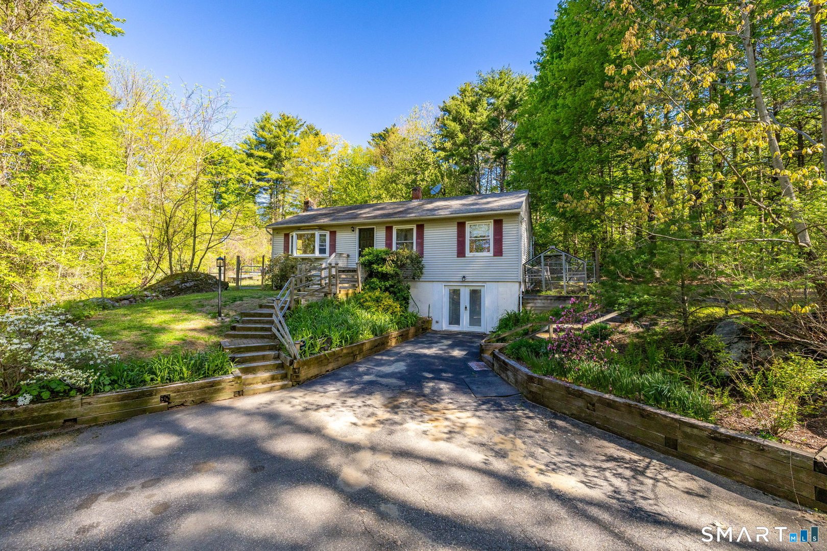 93 Eno Hill Road Photo 26