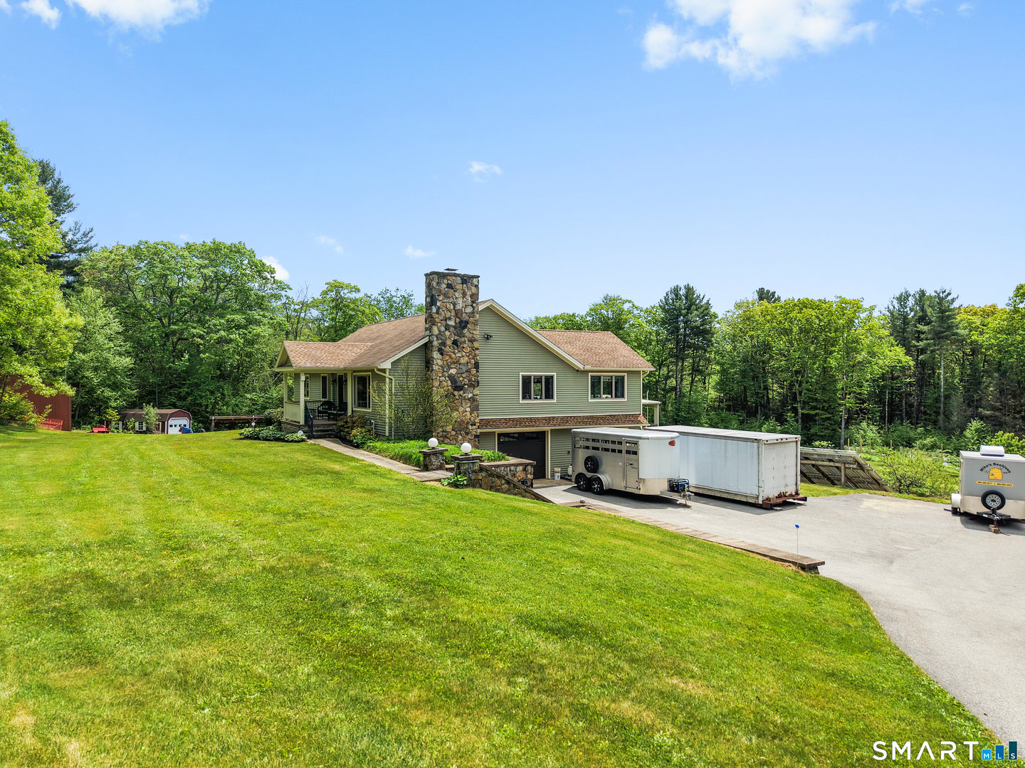 80 Holmes Road Photo 3