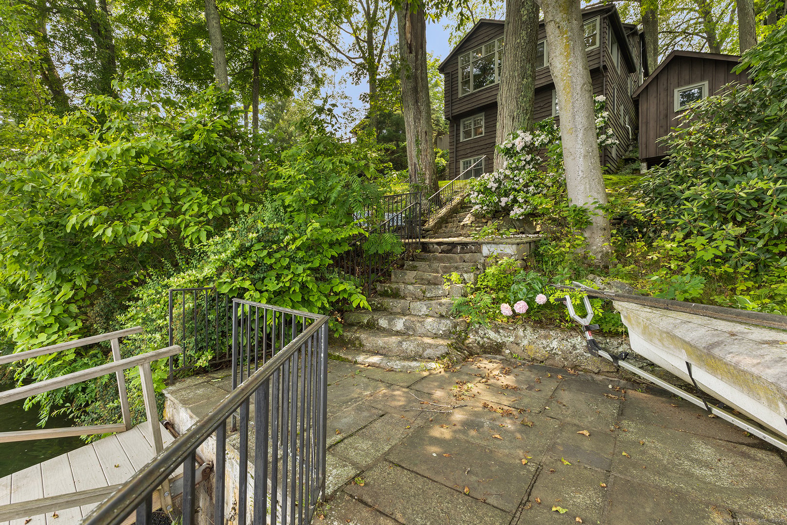 45 Lake Drive South Photo 28