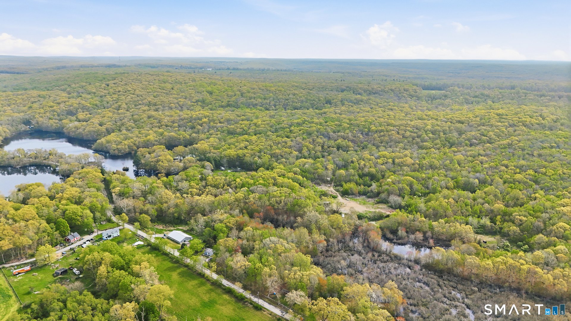 586-z Lantern Hill Road Photo 8