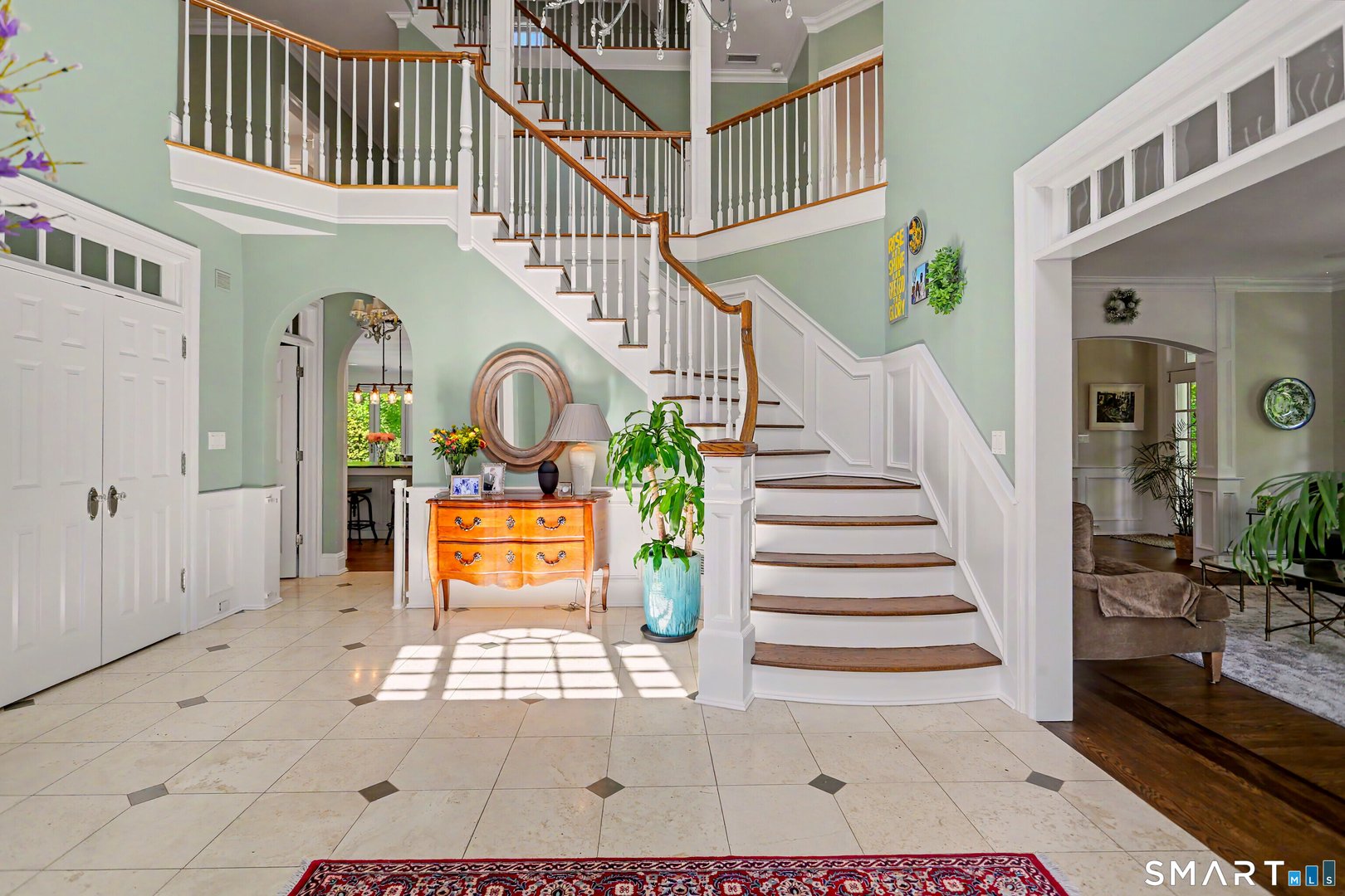 35 Cherry Gate Lane Photo 4