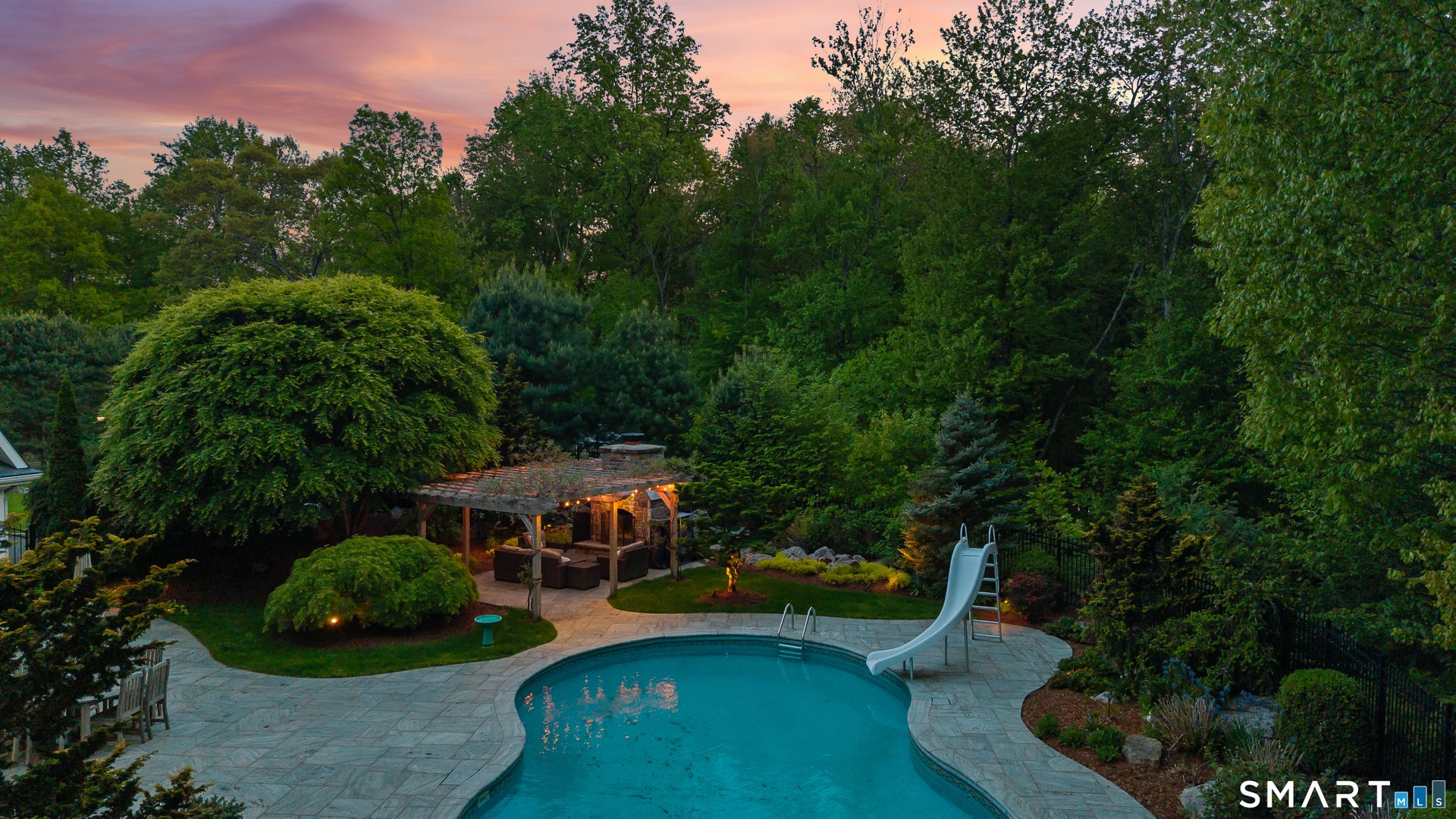 35 Cherry Gate Lane Photo 32