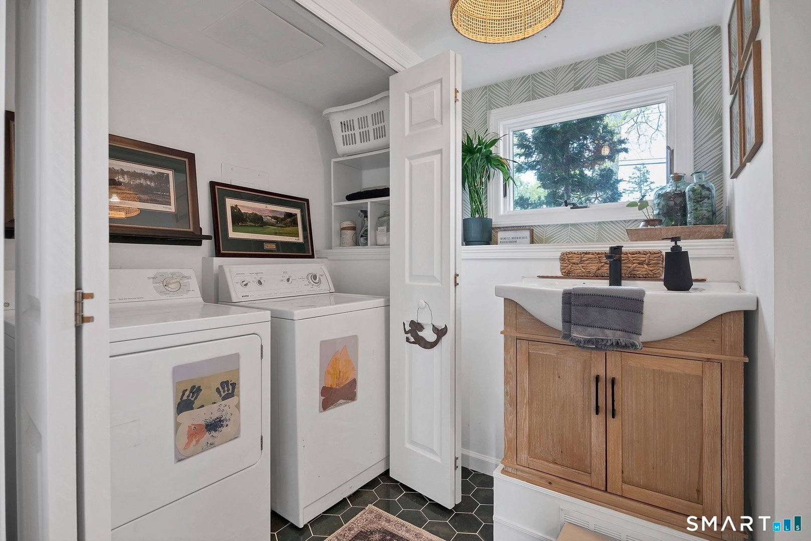 240 Third Avenue Photo 29