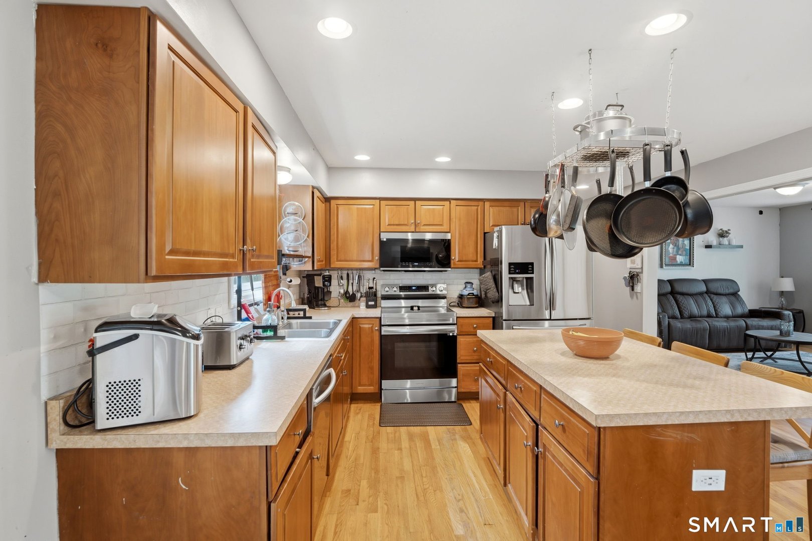 624 Hartford Road Photo 27
