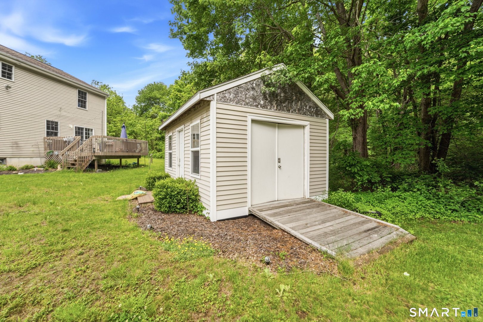 624 Hartford Road Photo 37