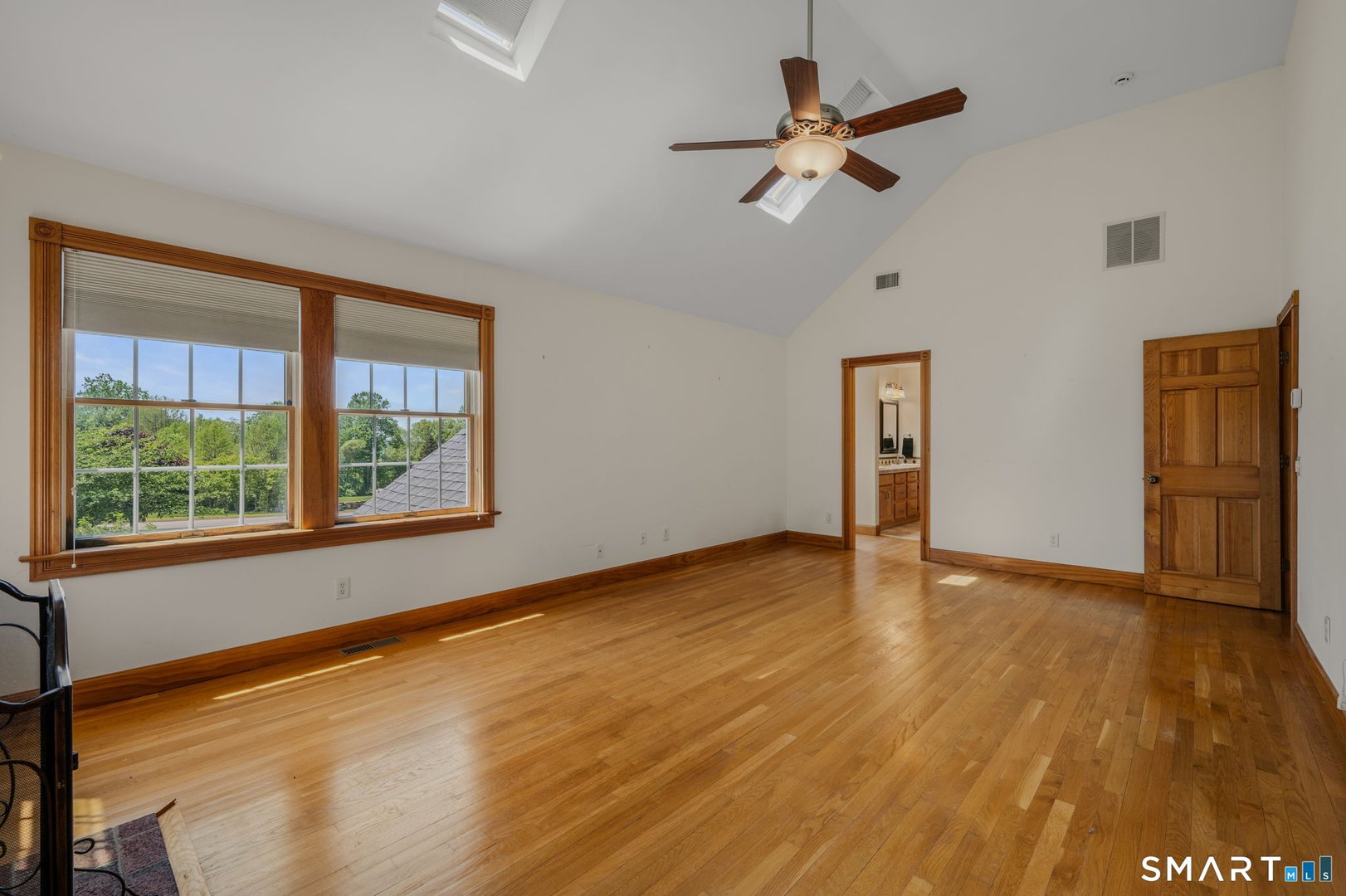 50 Emerald Glen Lane Photo 20