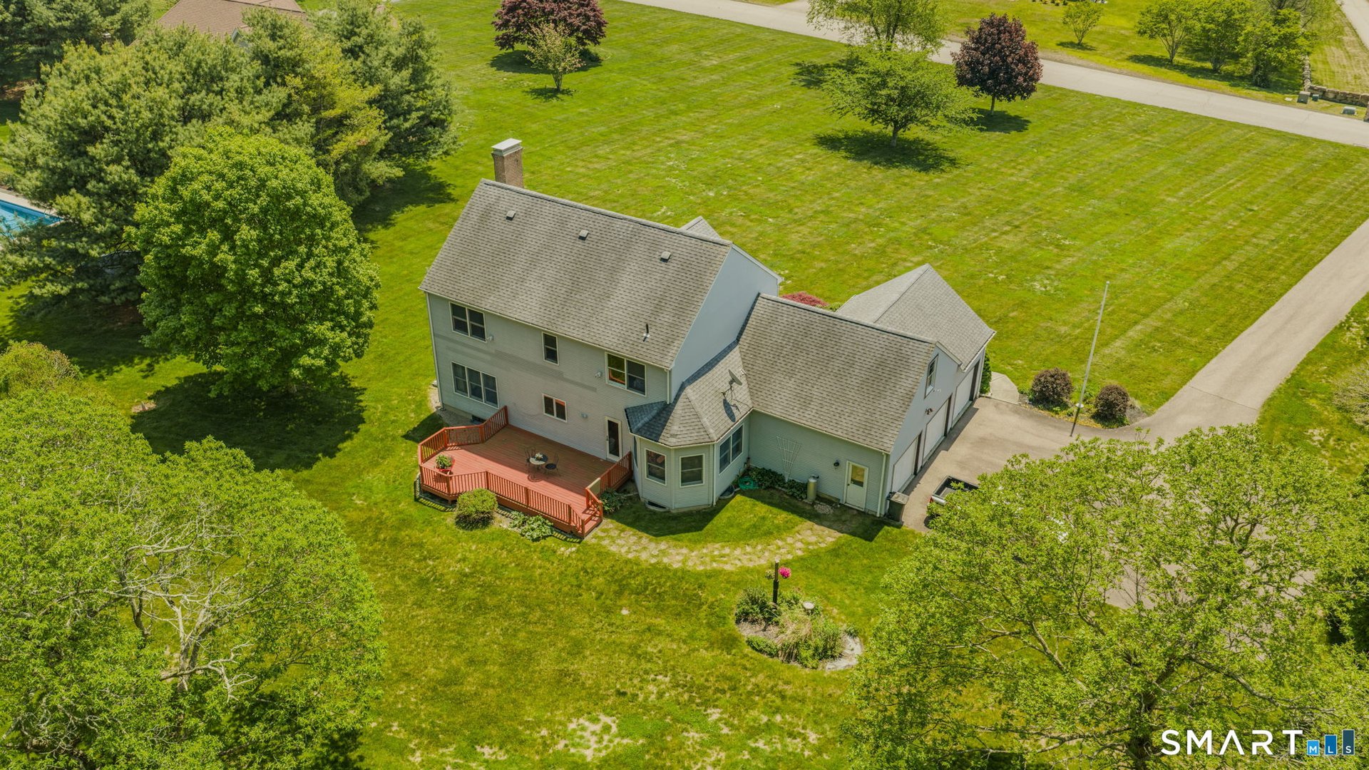 50 Emerald Glen Lane Photo 38