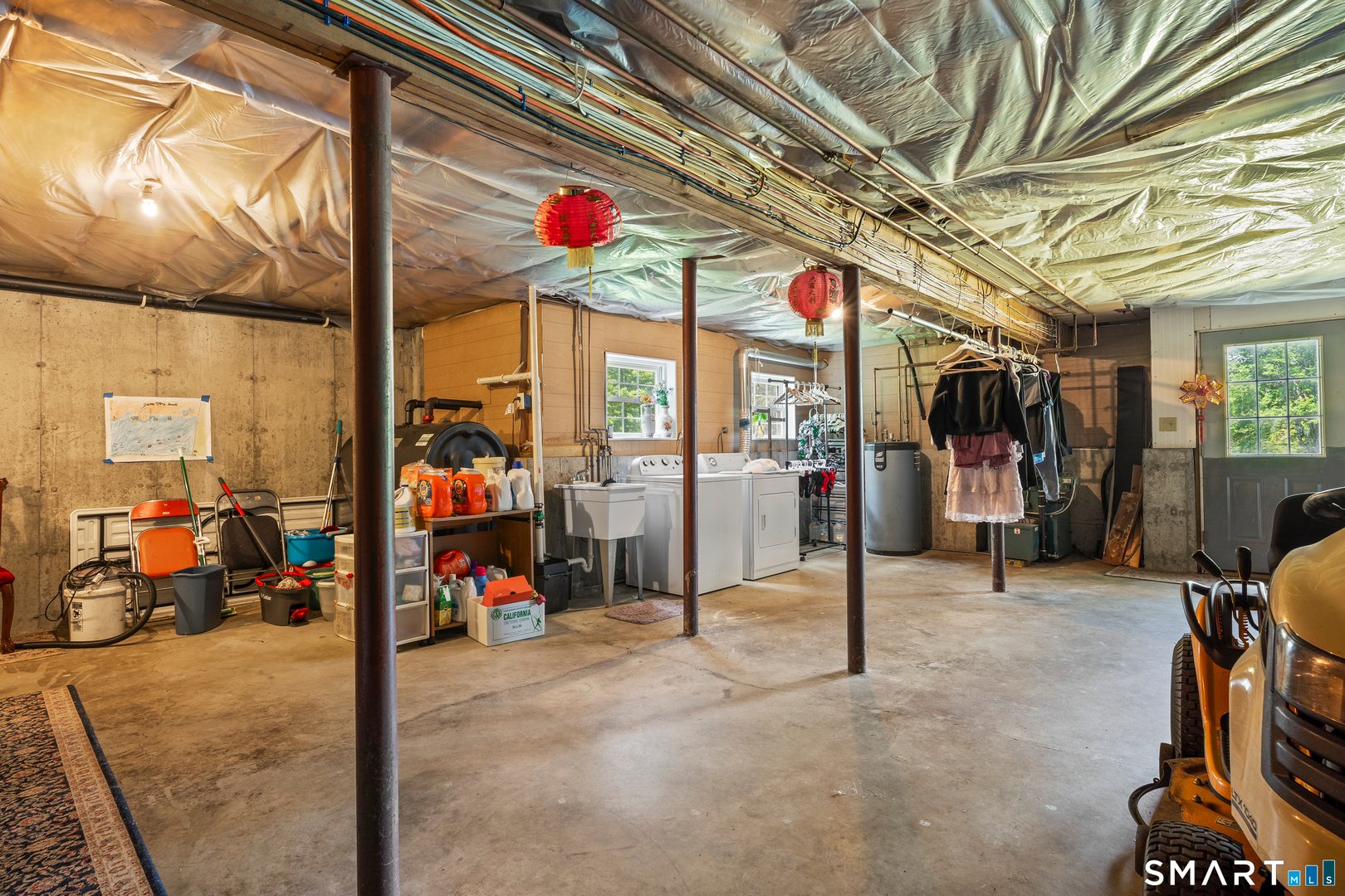 52 Middle Road Photo 36