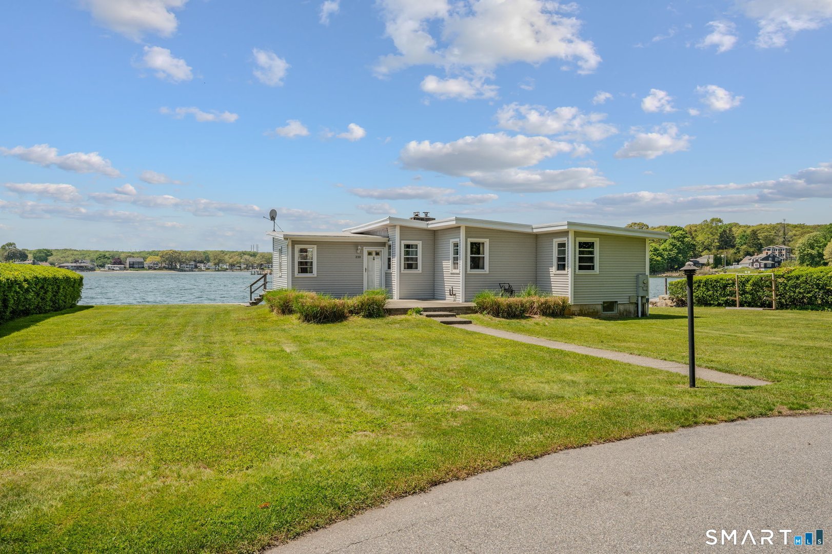 210 Shore Road Photo 2