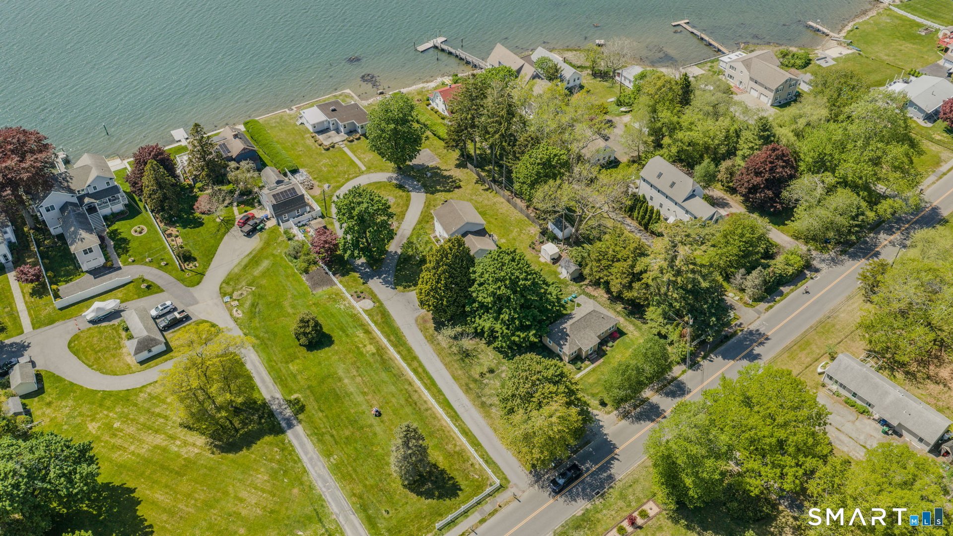 210 Shore Road Photo 11