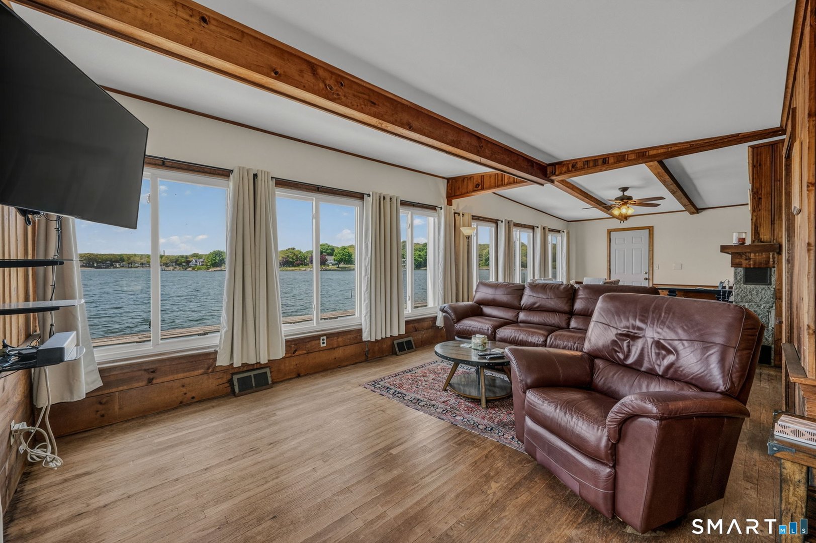 210 Shore Road Photo 16