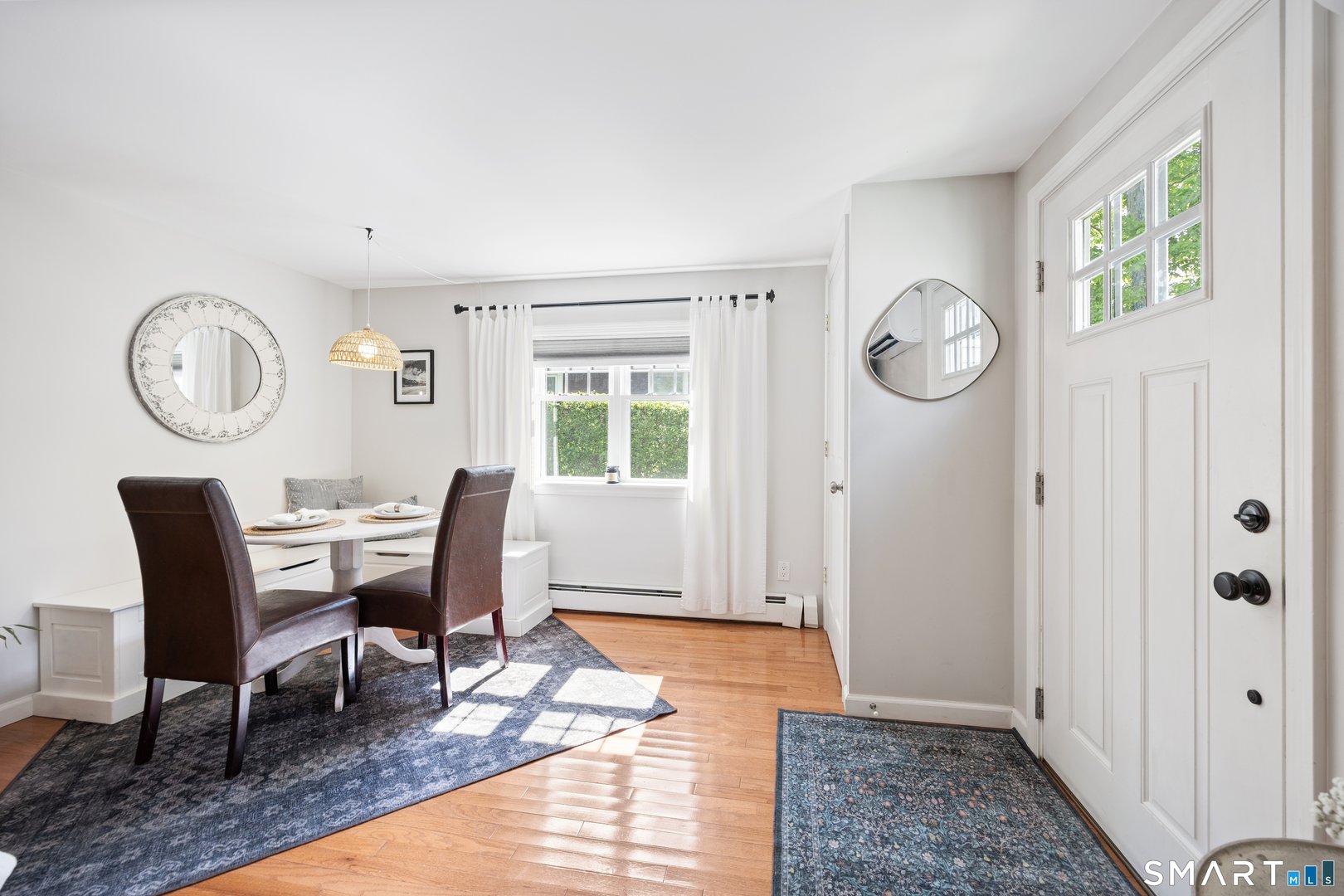 18 Willow Lane Photo 6