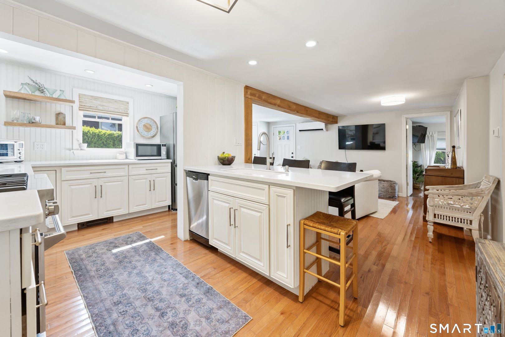 18 Willow Lane Photo 10