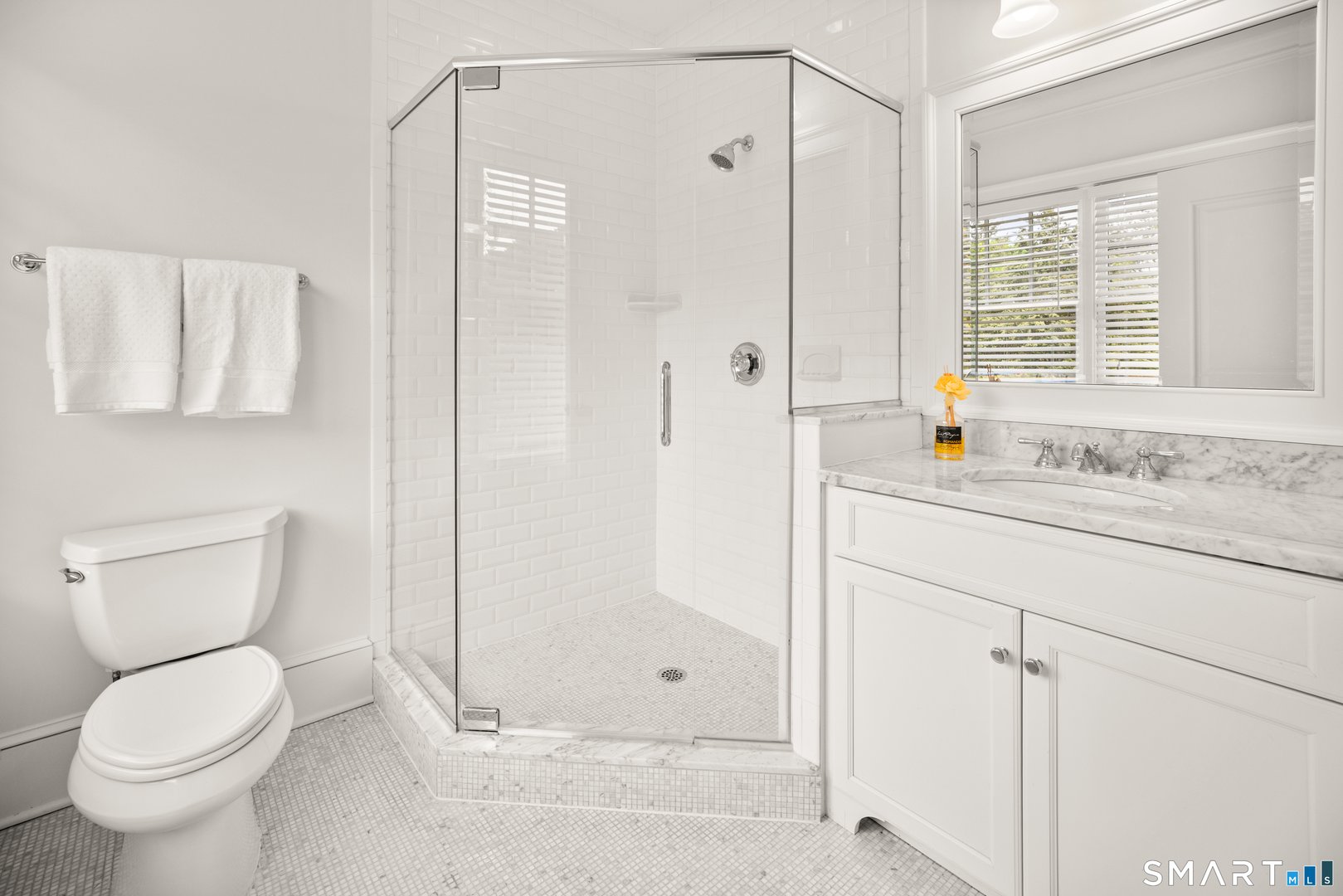 16 Middlebrook Lane Photo 32