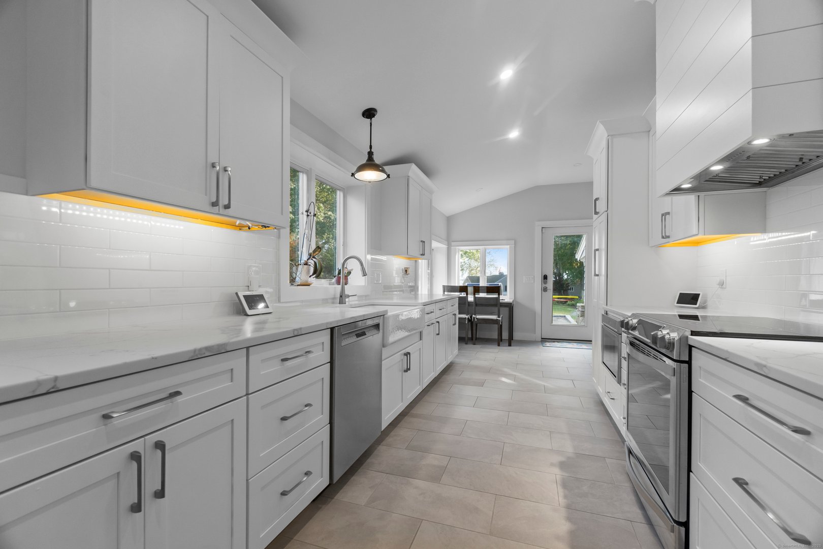 39 Gled Hill Street Photo 8