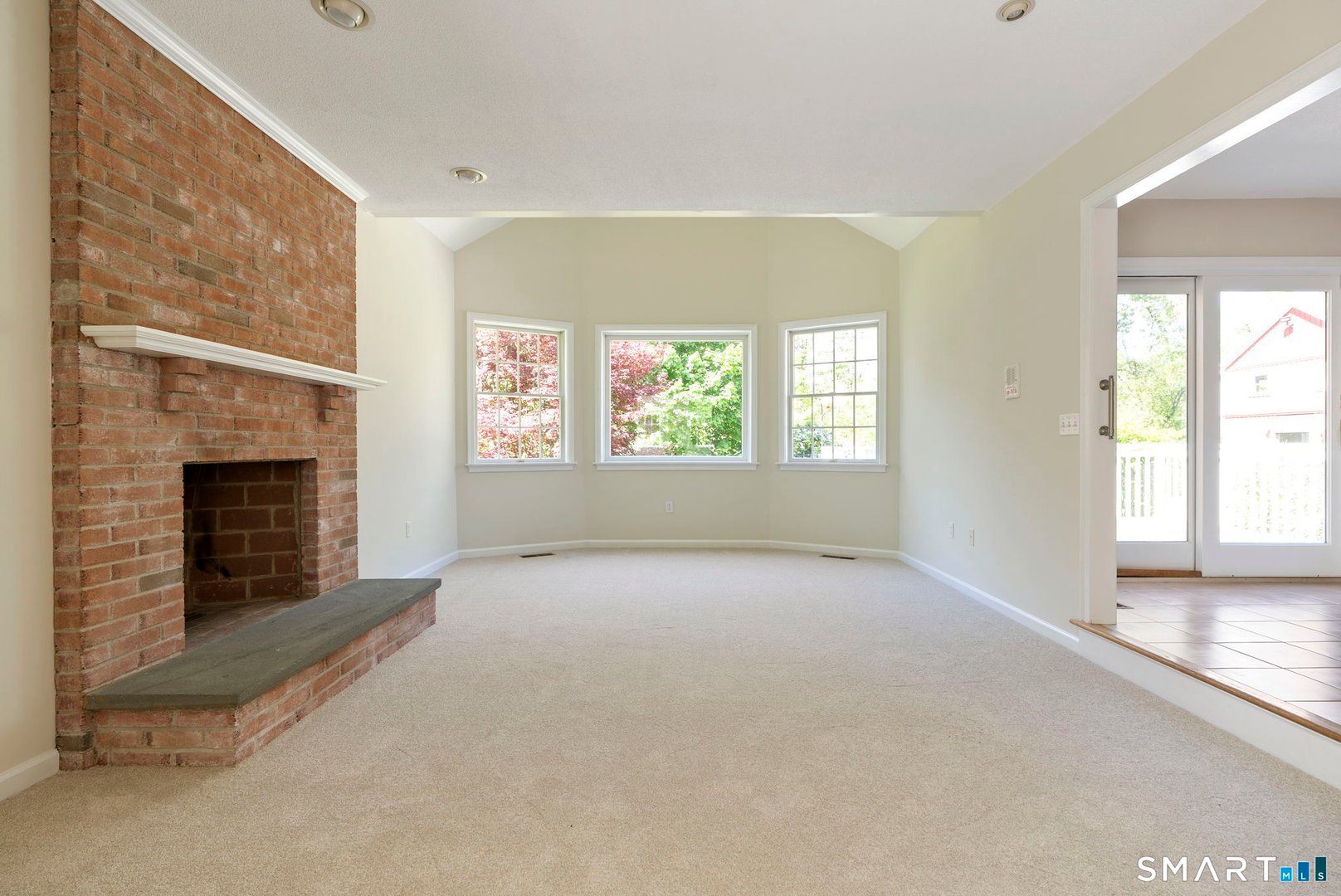 555 Waterville Road Photo 17
