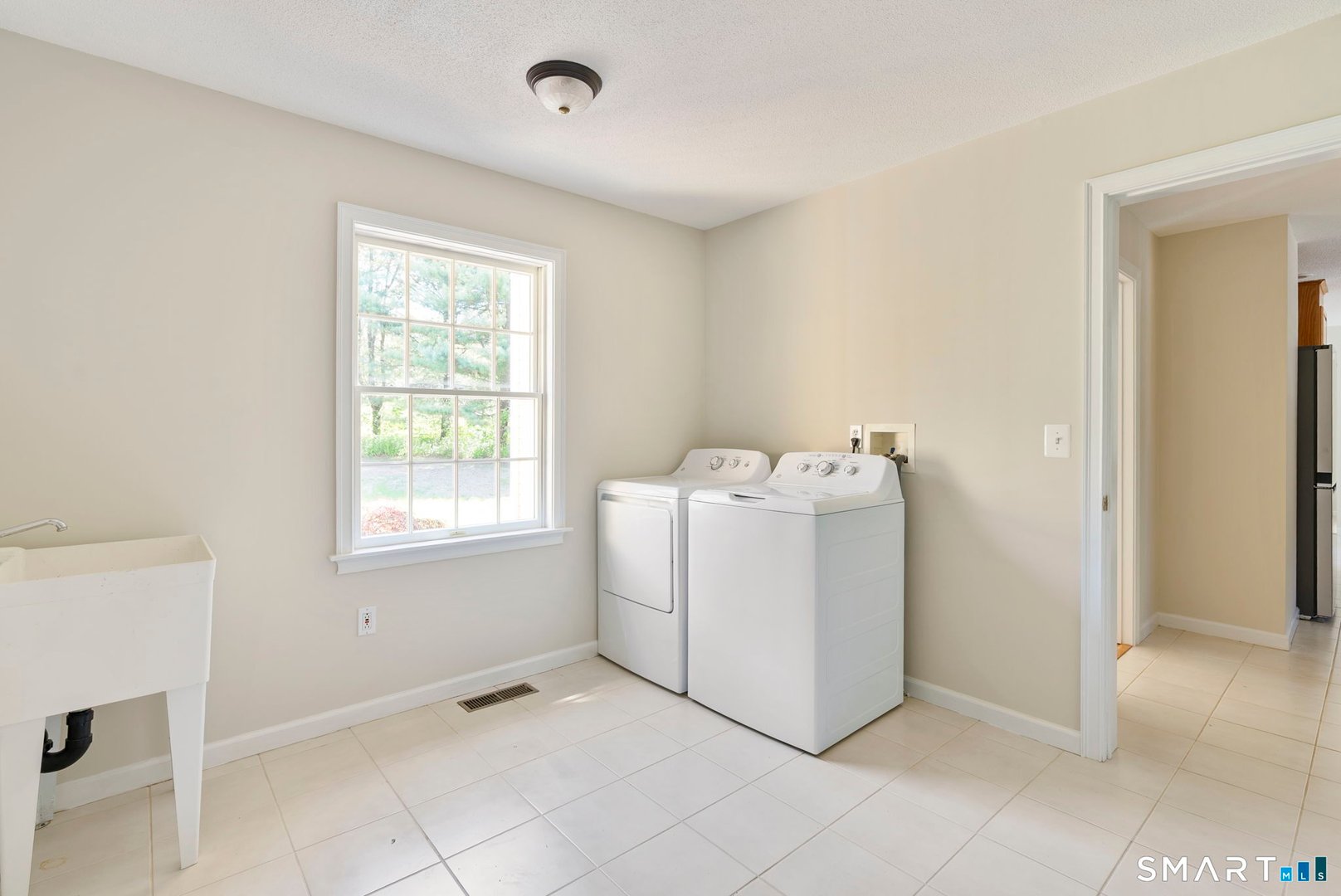 555 Waterville Road Photo 28