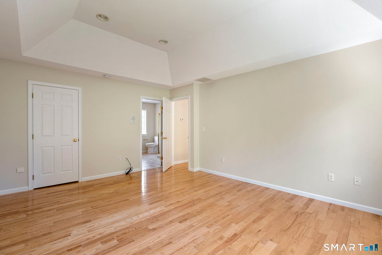 555 Waterville Road Photo 31