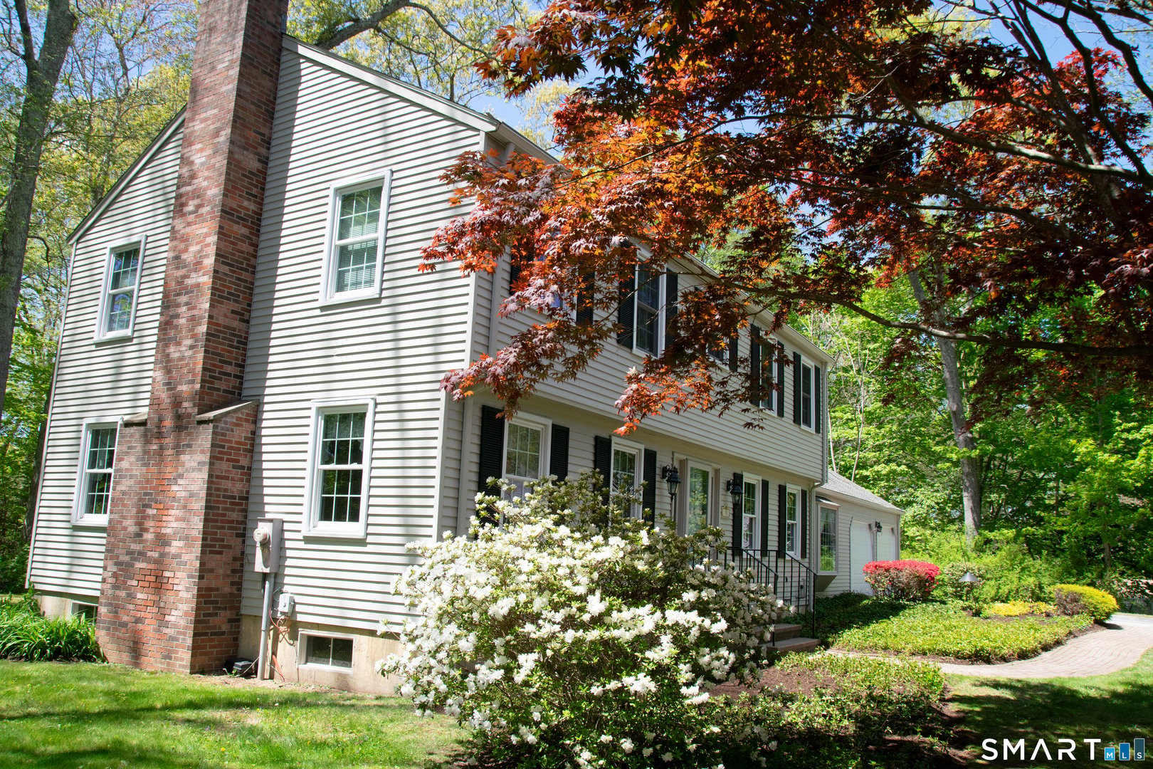 39 Churchill Lane Photo 6