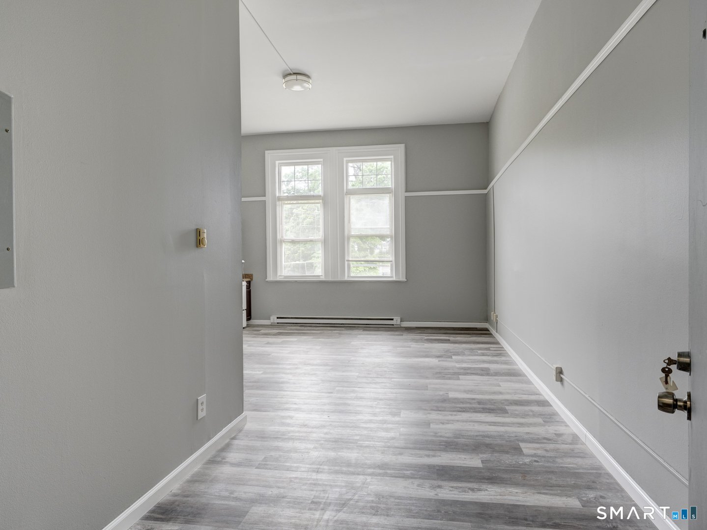 111 Franklin Square  #207 Photo 10
